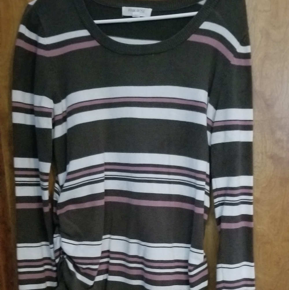 Maternity sweater